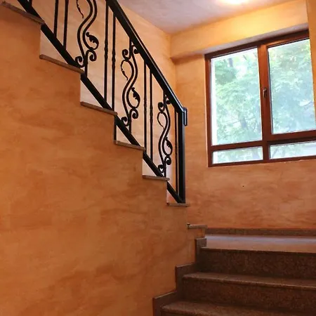 Mansarda Central Varna Apartmán Varna